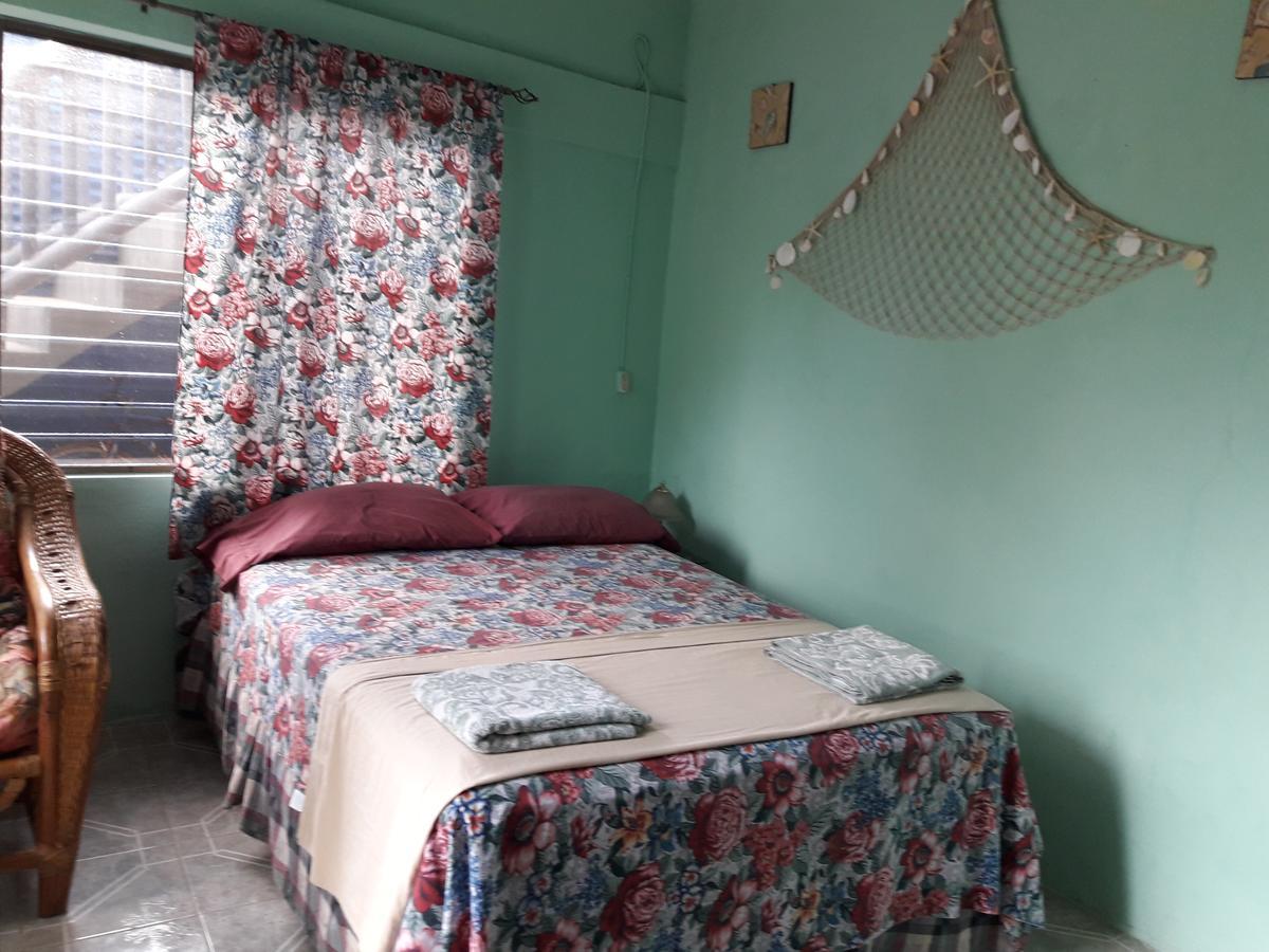 Villy'S Cottage North End Екстериор снимка